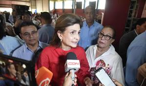 Raquel Peña pide esclarecer muerte de niña durante excursión escolar en Santiago