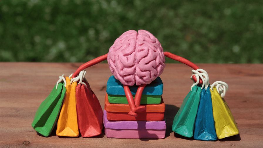 Lo que el Black Friday le hace a tu cerebro (y cómo evitar caer en compras impulsivas)