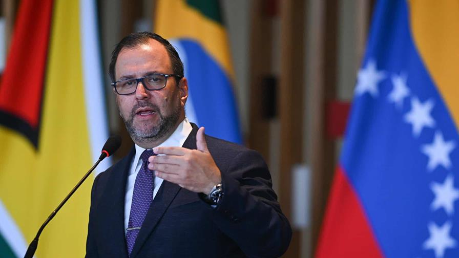 Venezuela transmite nuevamente sus inquietudes a ONU sobre amenazas militares de EE. UU. Venezuela transmite nuevamente sus inquietudes a ONU sobre amenazas militares de EE. UU.