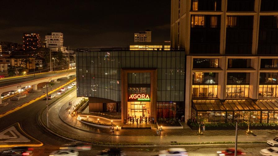 Ágora Santiago Center se estrena en el Black Friday con descuentos de hasta un 70 %