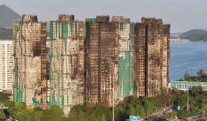 Hong Kong eleva a 128 muertos el saldo de su peor incendio en décadas
