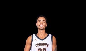 Jugador de baloncesto universitario muere luego de una lesión en un partido