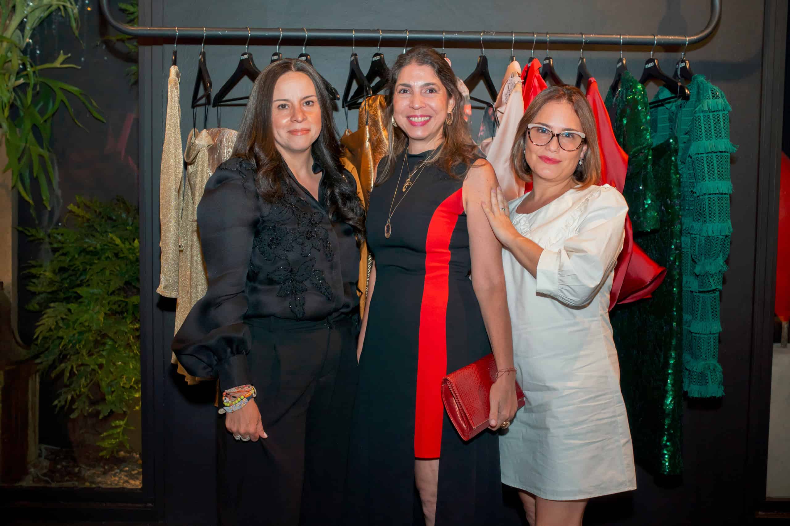 Josefina Castañeda, Desiree Hieronimus y Andrea Fuentes.