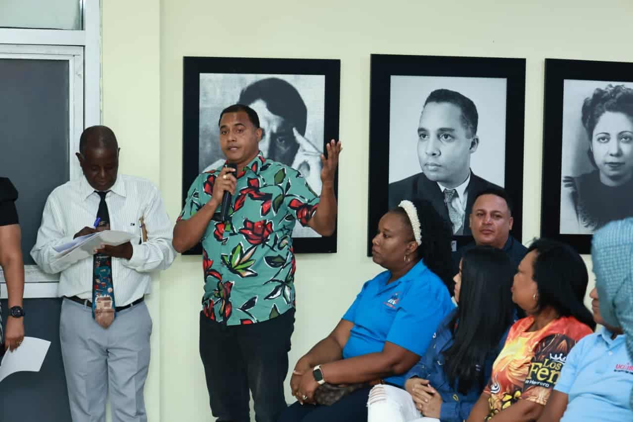 Miguel Ángel de la Rosa, de Los Alcarrizos.