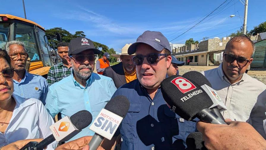 Paliza supervisa obras estratégicas en Dajabón y promete su conclusión en los plazos previstos