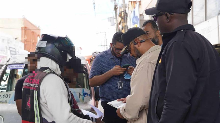 Migración detiene a 1,221 haitianos en operativos por Black Friday