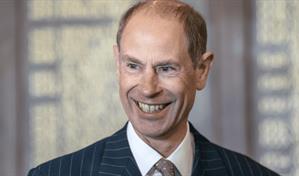 El hermano menor de Carlos III de Inglaterra paga un grano de pimienta de alquiler