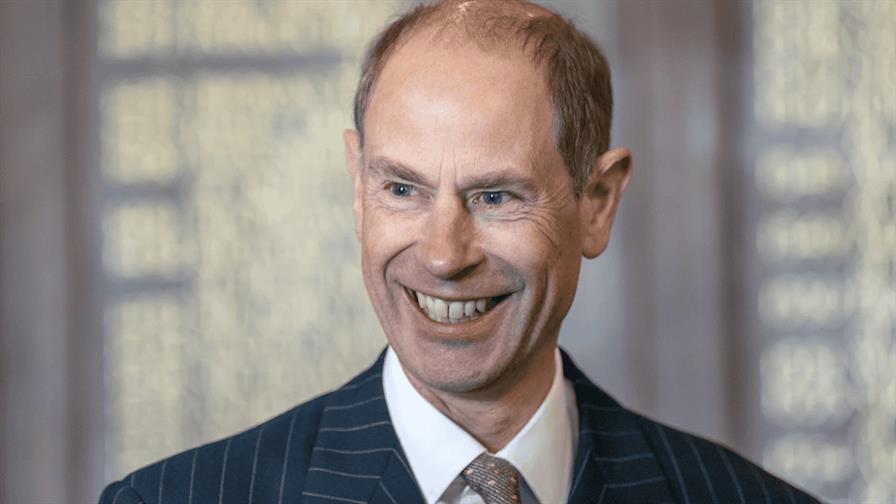 El hermano menor de Carlos III de Inglaterra paga un grano de pimienta de alquiler