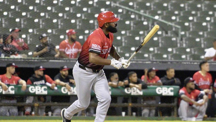 Navarro y Mateo remolcan dos cada uno en triunfo de los Leones sobre las Estrellas Navarro y Mateo remolcan dos cada uno en triunfo de los Leones sobre las Estrellas