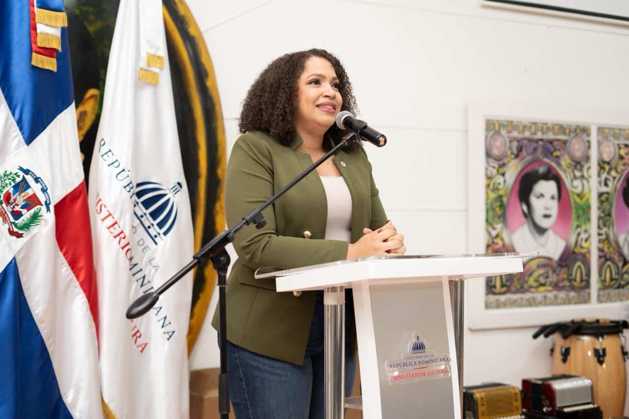 La diputada Juliana O'Neal.