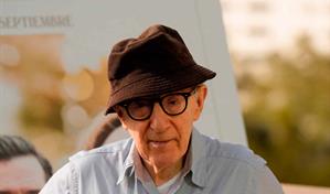 Woody Allen cumple 90 años: legado cinematográfico y controversias
