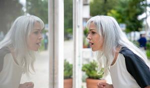 Cómo las canas pueden ser un signo de las defensas del cuerpo contra el cáncer