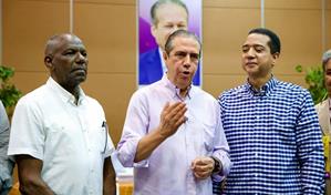 Francisco Javier acusa al Gobierno de ser insensible ante el sufrimiento del pueblo