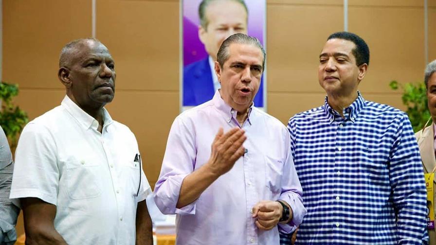 Francisco Javier acusa al Gobierno de ser insensible ante el sufrimiento del pueblo