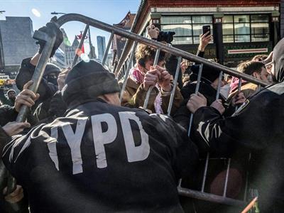 Organizaciones llaman a resistir ante ICE tras arrestos en NY