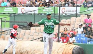 Romero y Canó devuelven a las Estrellas a la senda del triunfo a costa del Escogido
