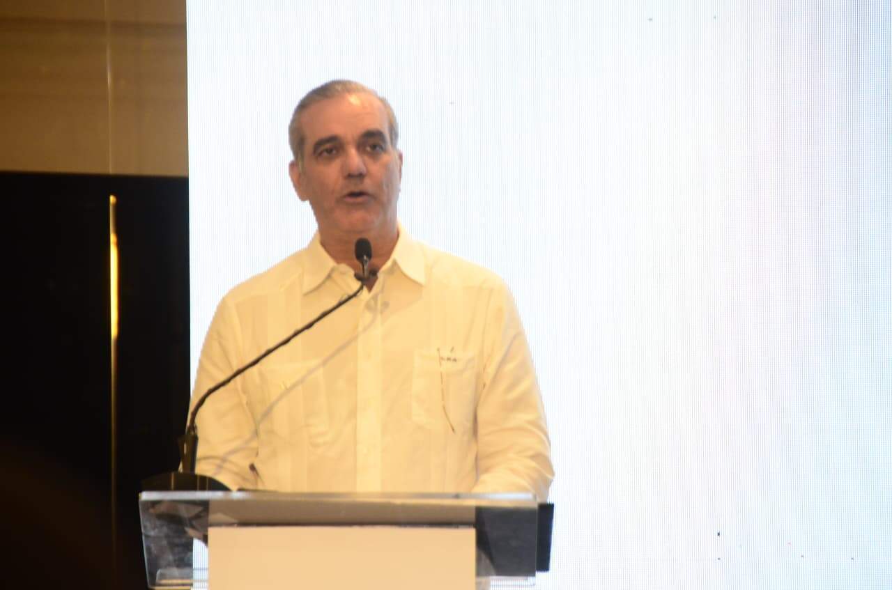 El presidente Luis Abinader durante acto. 