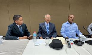 La Asociación de Ferreteros se reúne con diputados y plantea sustituir la cesantía por un seguro de desempleo