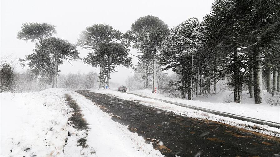 Una fuerte nevada abre diciembre en Estados Unidos