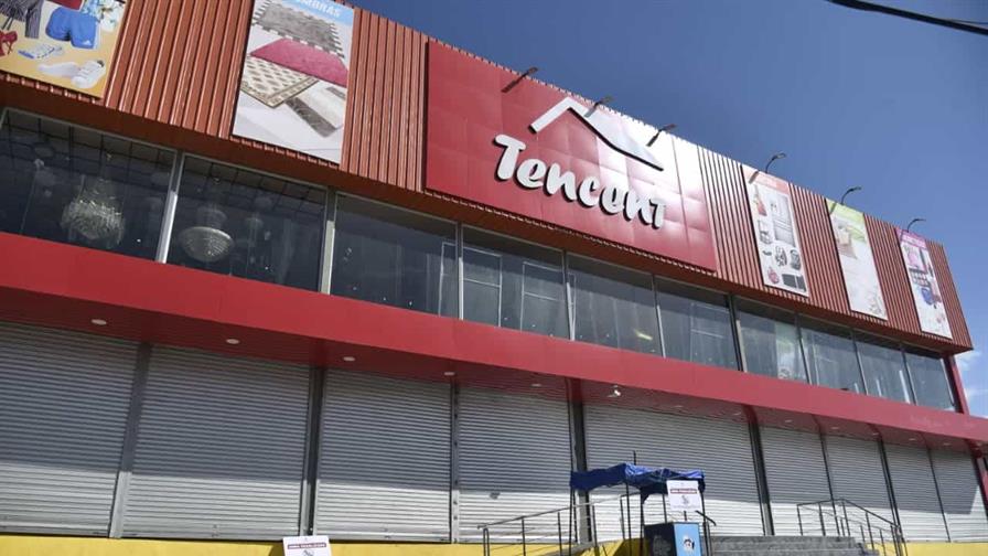 Mived cierra tres tiendas de capital chino en Santiago por riesgos de seguridad estructural