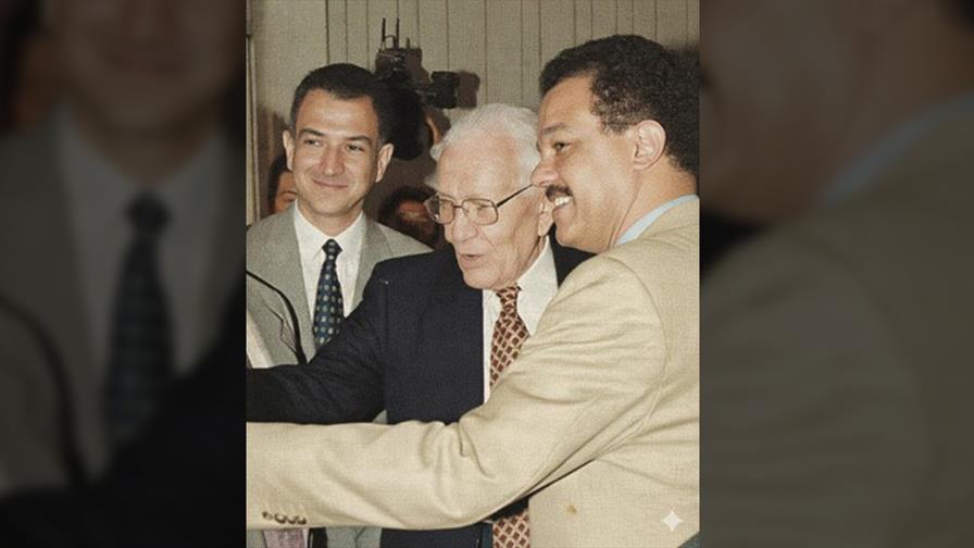 Leonel, María Elvira y el Eco de 1990 Leonel, María Elvira y el Eco de 1990