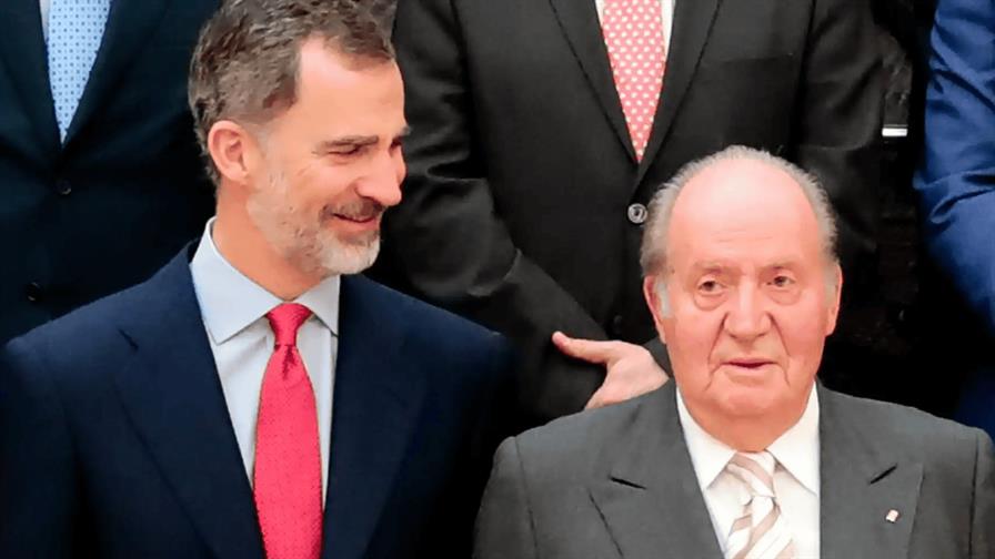 Juan Carlos I pide a los jóvenes que apoyen al rey Felipe VI en su "duro trabajo"