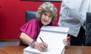 Rosalía Gómez de Caro: "En mi época, el mayor lujo era comer rodeados de familiares y amigos"