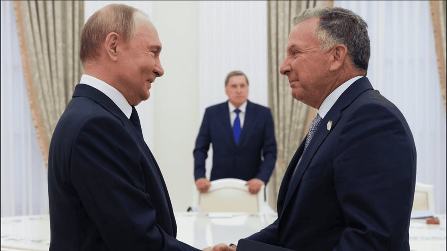 El yerno de Trump viaja con Witkoff a Rusia para reunión con Putin, según medios