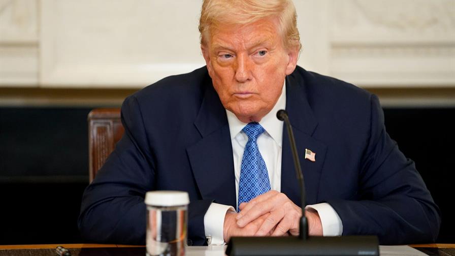 Trump dice que Biden le tendió una trampa al hondureño Hernández y justifica el indulto Trump dice que Biden le tendió una trampa al hondureño Hernández y justifica el indulto
