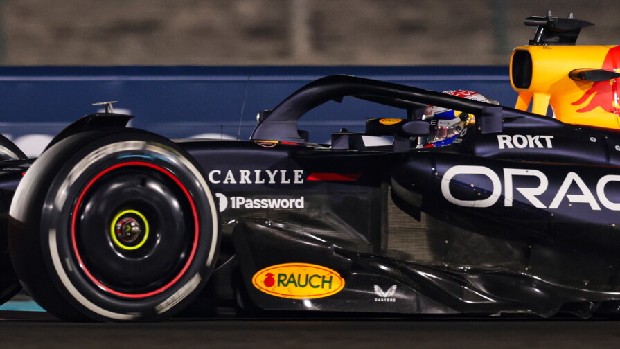 Max Verstappen se enfrentará a 100 pilotos en una carrera inédita de karting en Silverstone Max Verstappen se enfrentará a 100 pilotos en una carrera inédita de karting en Silverstone