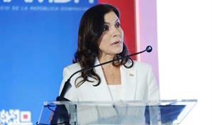 Leah Francis: administraci&oacute;n de Biden presion&oacute; para que RD mantuviera abierta la frontera con Hait&iacute;