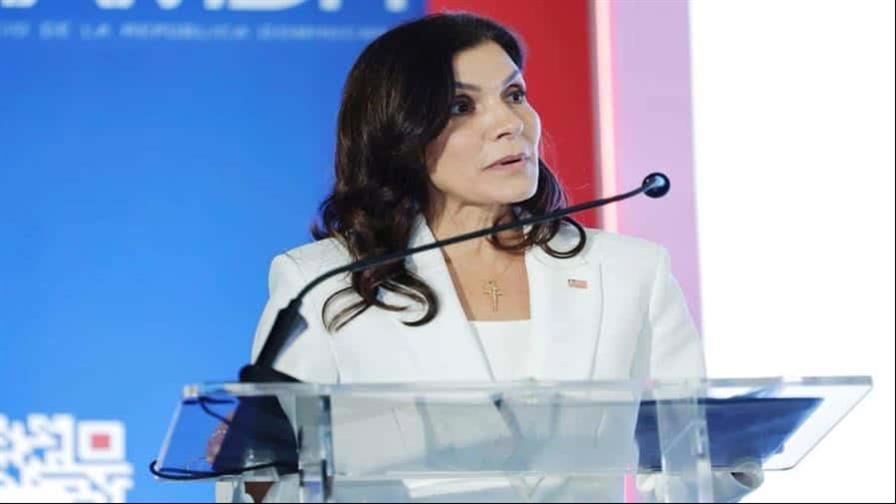 Embajadora de EE. UU. afirma que acuerdo sobre extranjeros deportados respetará soberanía dominicana Embajadora de EE. UU. afirma que acuerdo sobre extranjeros deportados respetará soberanía dominicana