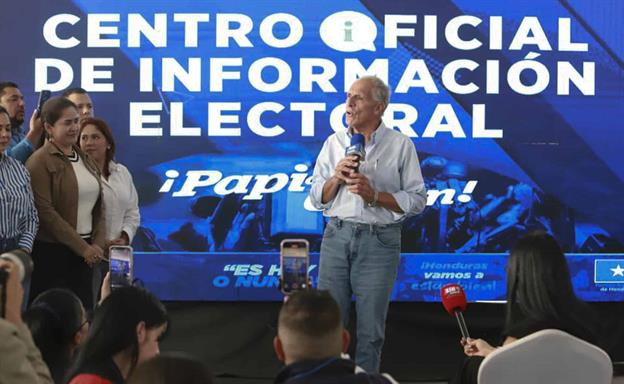 Asfura, favorito de Trump, retoma la ventaja en las presidenciales de Honduras