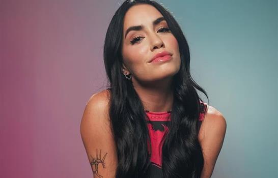 Lali, la diva argentina del pop, estrena un documental sobre su transformación artística