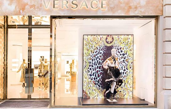 El Grupo Prada completa la compra de Versace por 1,375 millones de dólares