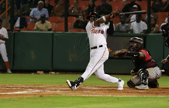 Bryan de la Cruz recupera el crédito en MLB, gracias a su campaña en Lidom