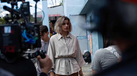 Nashla Bogaert: "Victoria es un caos contenido, una mujer que se protege para no derrumbarse"