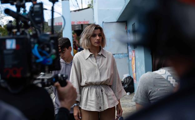 Nashla Bogaert: "Victoria es un caos contenido, una mujer que se protege para no derrumbarse"