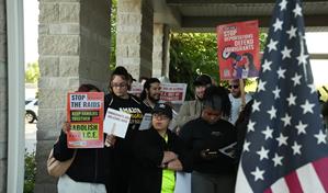 Demandantes de Chicago declaran victoria contra polémico operativo migratorio de Trump