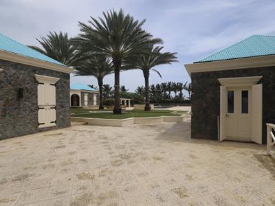 Demócratas publican imágenes de la isla privada de Jeffrey Epstein