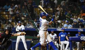 Video | Adames conecta un hit de oro y los Tigres dejan tendidos en el terreno a los Gigantes