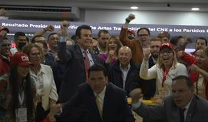 Presentador de TV Nasralla aventaja levemente a candidato de Trump en Honduras