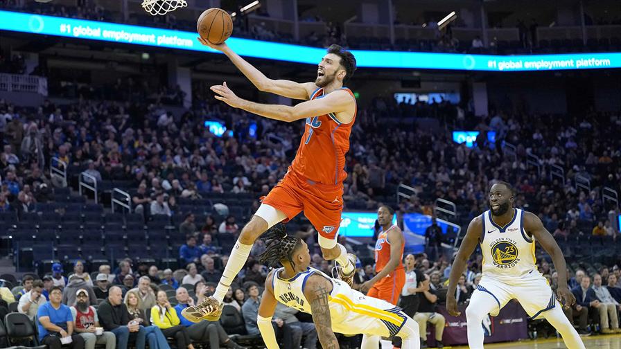 Los Thunder llegan a 13 victorias seguidas y Celtics saborea victoria ante los Knicks Los Thunder llegan a 13 victorias seguidas y Celtics saborea victoria ante los Knicks