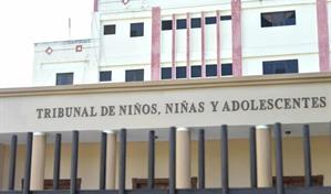 Dictan tres meses de medida cautelar a menor acusado de matar a compañero en Santiago