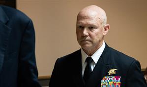 Almirante de EE. UU. niega haber ordenado matar a los supervivientes del ataque a una lancha