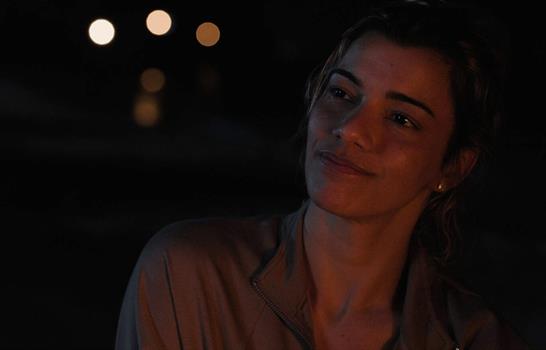 "Medias hermanas", comedia dominicana de risas, enredos y reconciliaciones