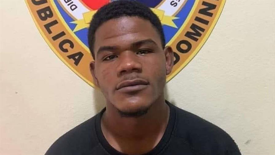 Hombre muere en alegado intercambio de disparos con la Policía en Moca Hombre muere en alegado intercambio de disparos con la Policía en Moca