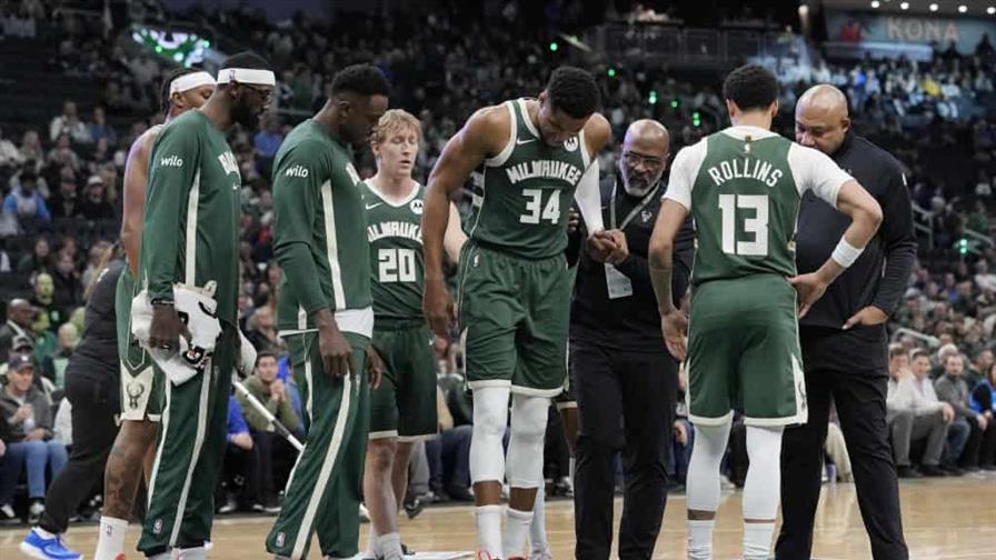 Resumen NBA: Antetokounmpo se lesiona en medio de su futuro incierto en Milwaukee
