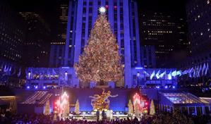 Nueva York ilumina famoso árbol Rockefeller Center con villancicos de Marc Anthony y Michael Bublé