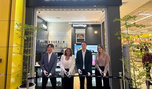 Samsung inaugura tienda en Multiplaza La Romana